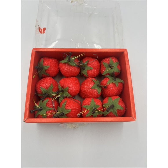 12 Boxed Vintage Sugared Glittered Christmas Strawberry Ornaments Commodore VTG‎